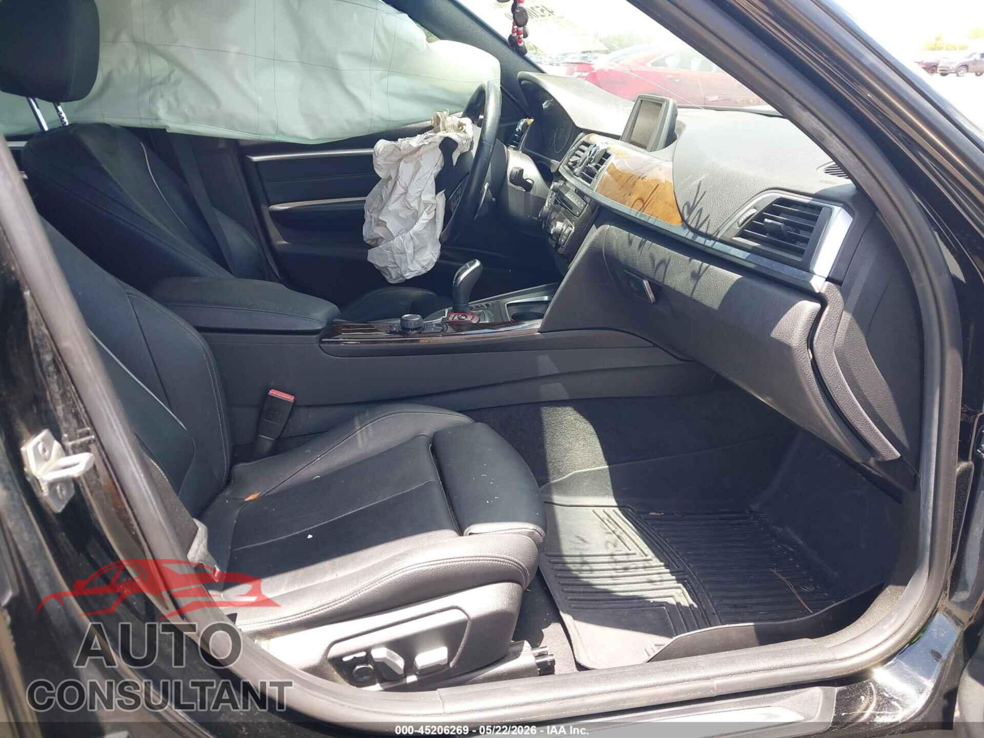 BMW 328I 2016 - WBA8E3G5XGNU03016