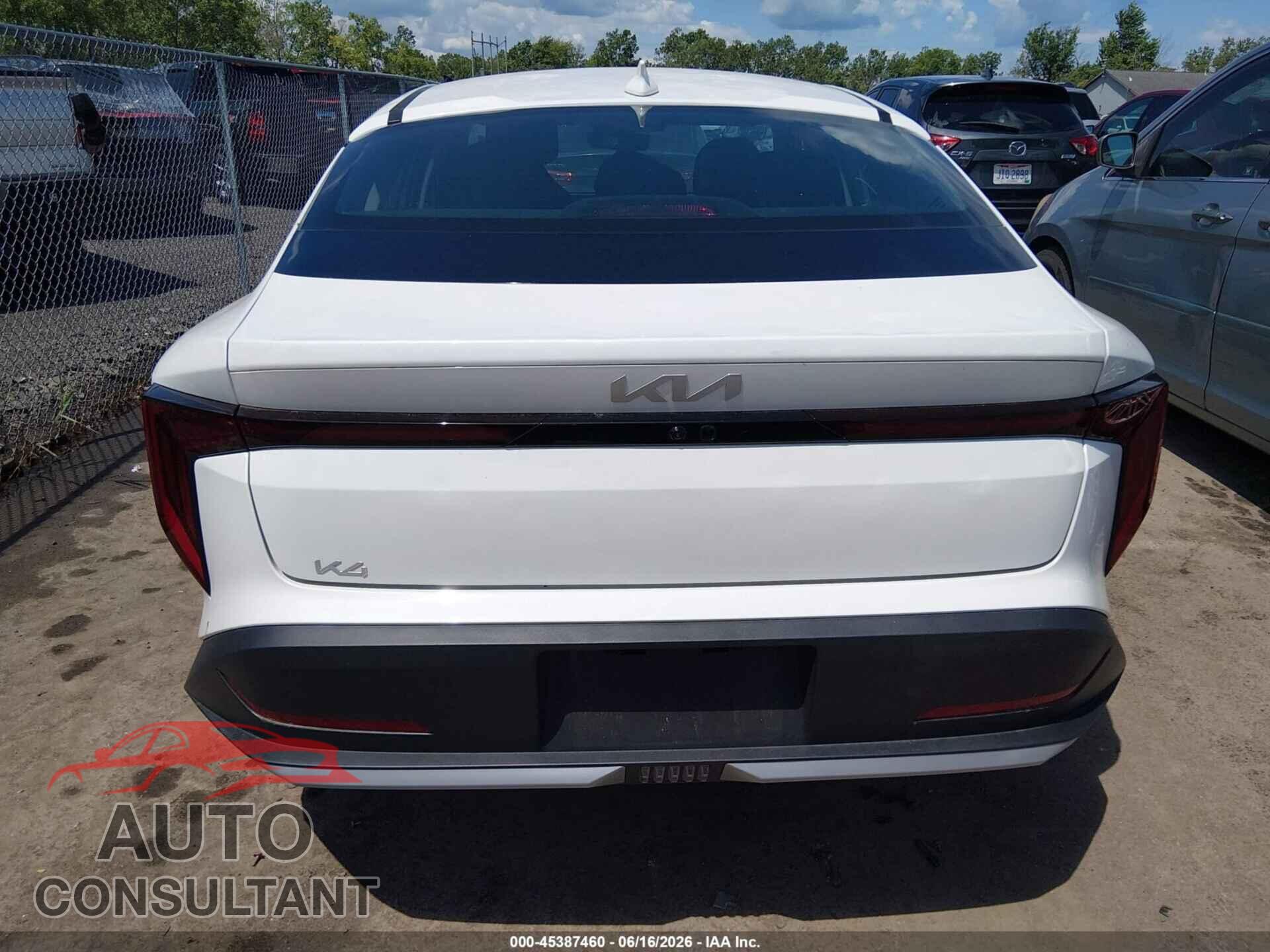 KIA K4 2025 - 3KPFT4DE9SE033068