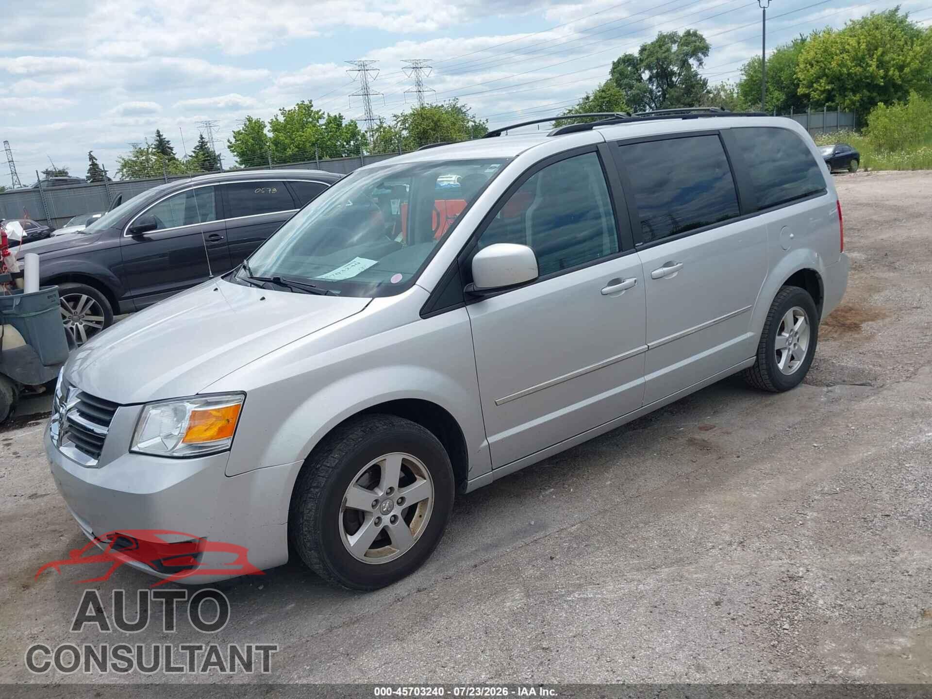 DODGE GRAND CARAVAN 2010 - 2D4RN5D10AR121100