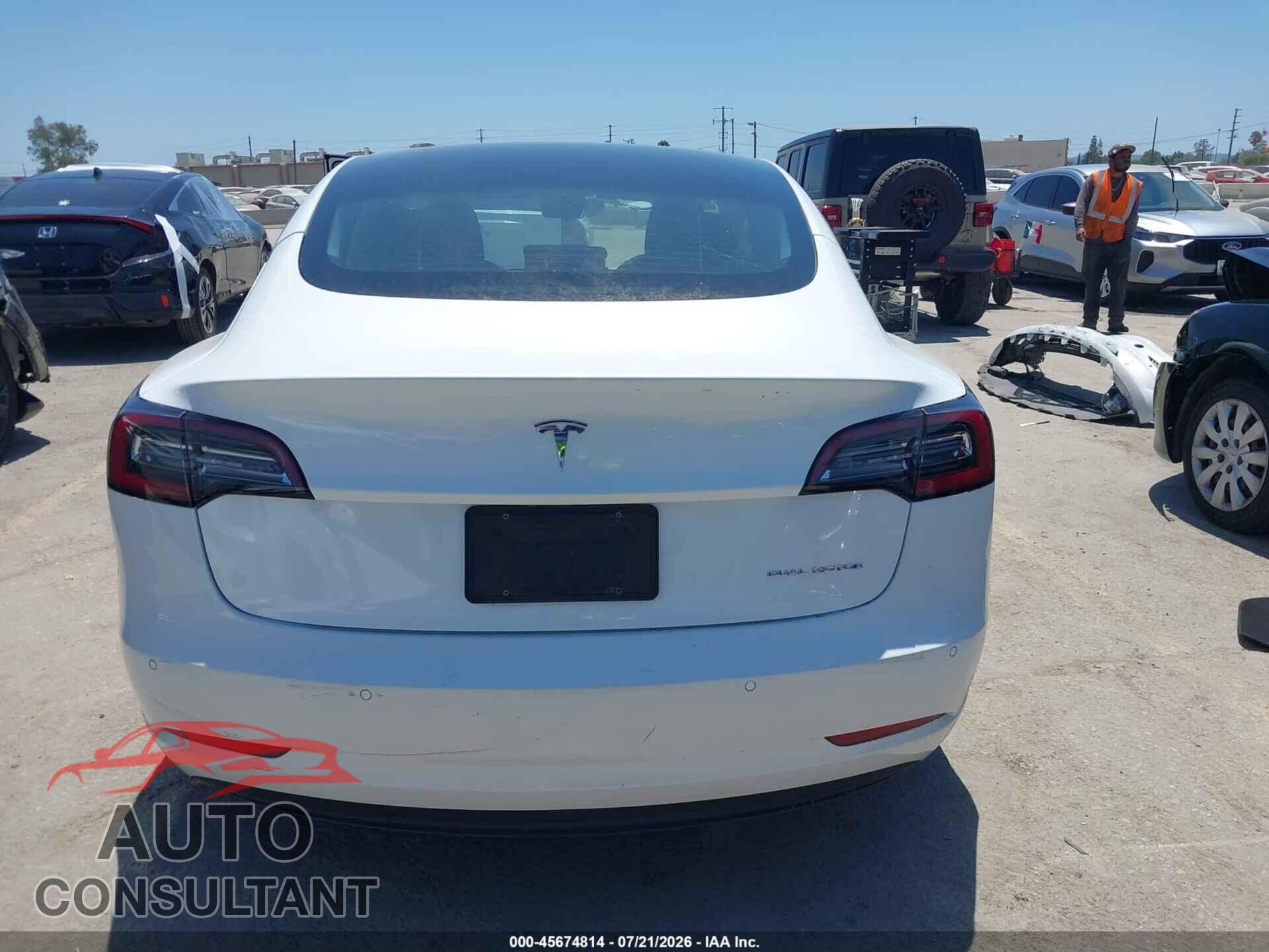 TESLA MODEL 3 2021 - 5YJ3E1EB2MF938975