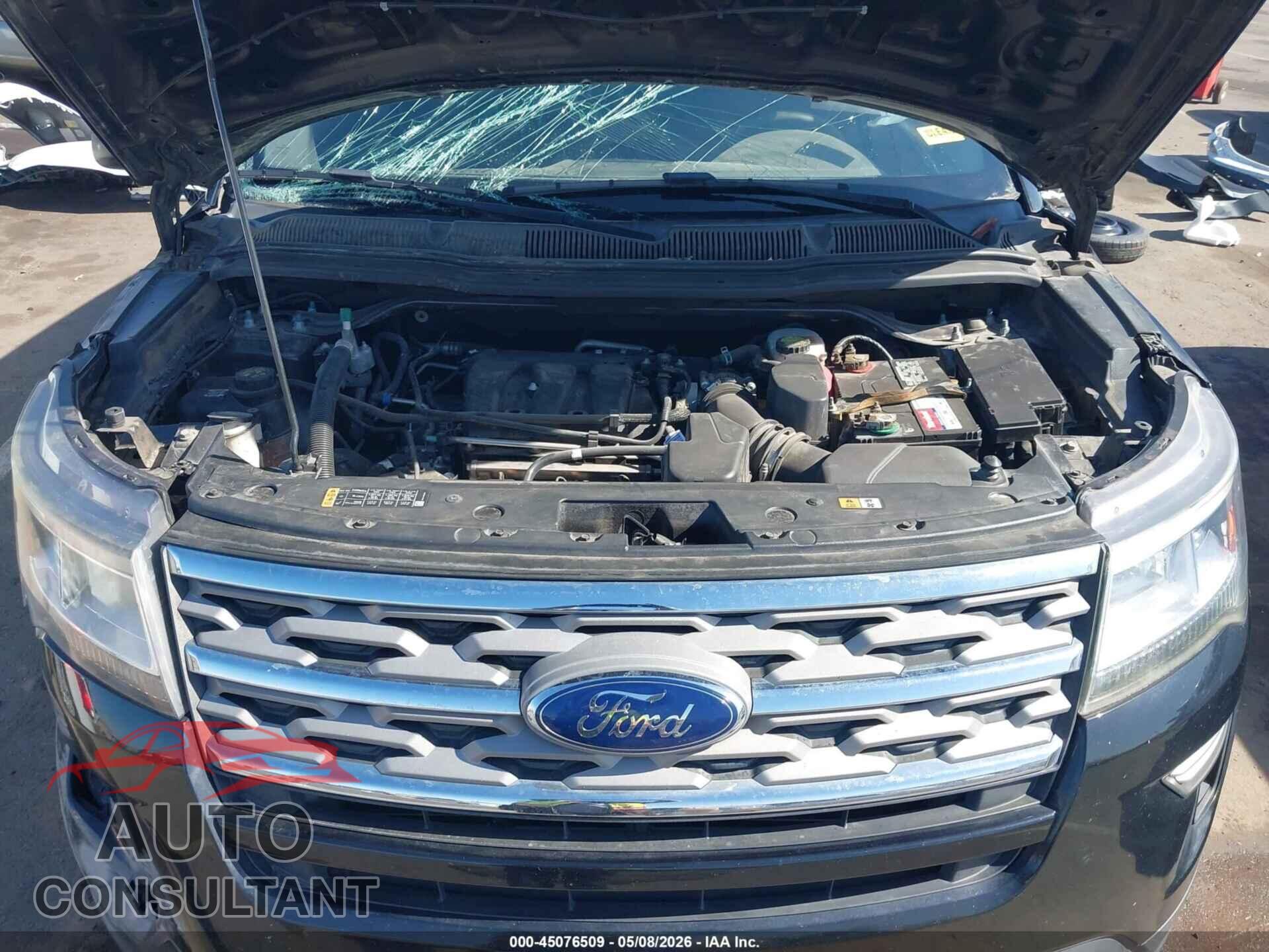 FORD EXPLORER 2018 - 1FM5K7D88JGB56848