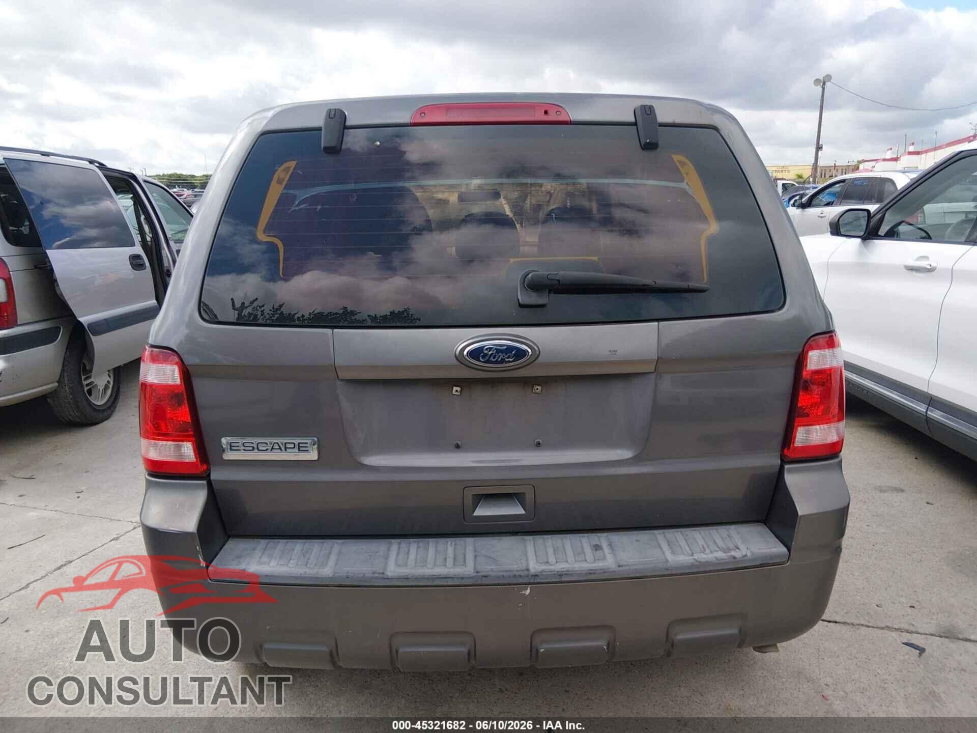 FORD ESCAPE 2011 - 1FMCU0C76BKA32920