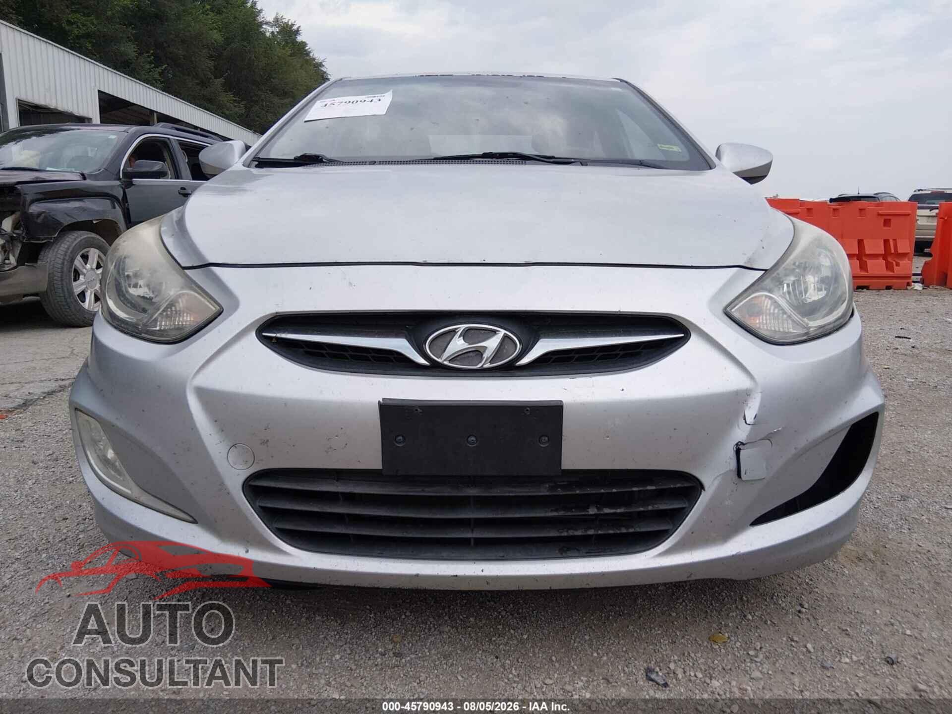 HYUNDAI ACCENT 2012 - KMHCU4AE2CU078324