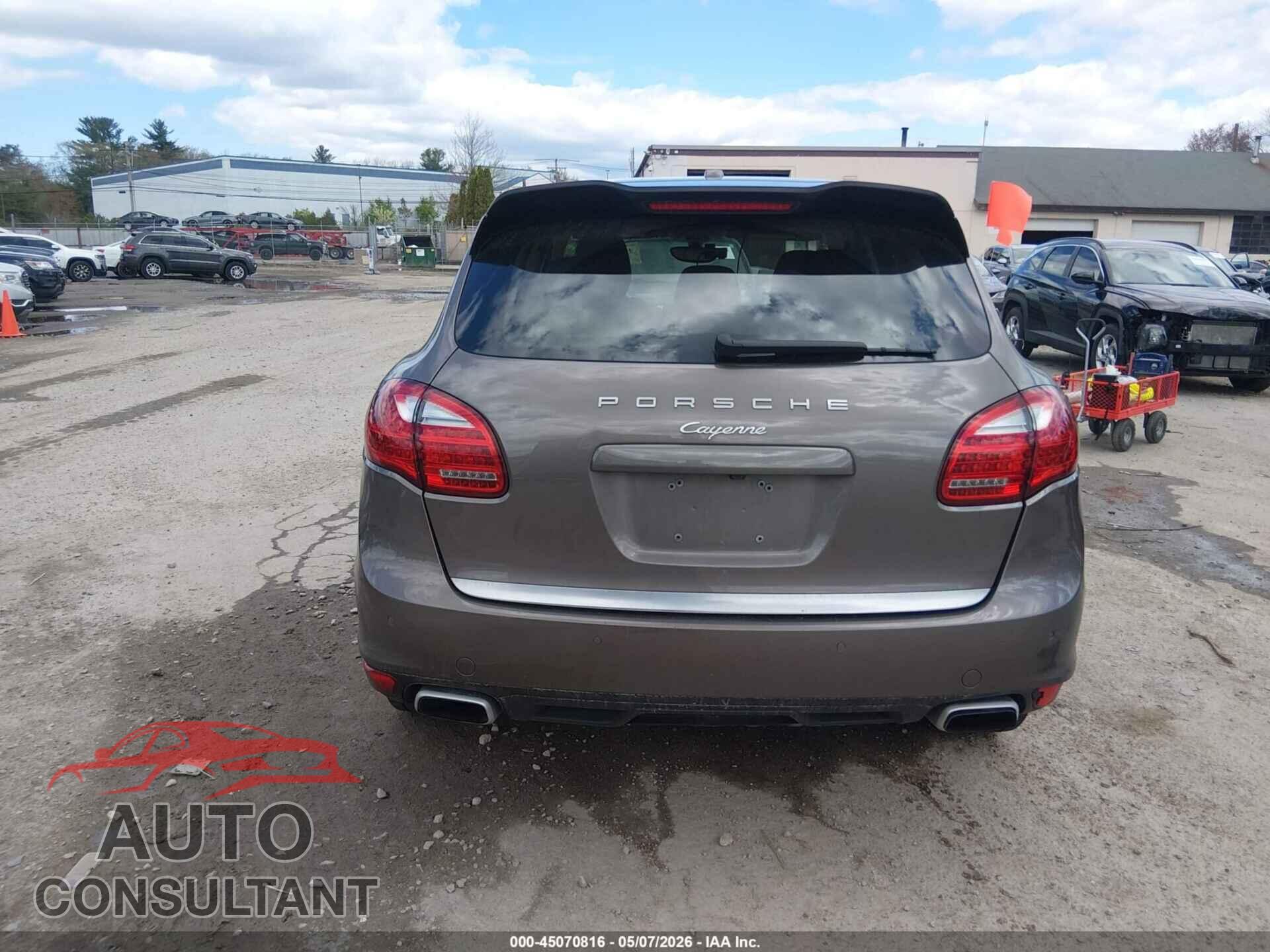 PORSCHE CAYENNE 2014 - WP1AA2A26ELA97612