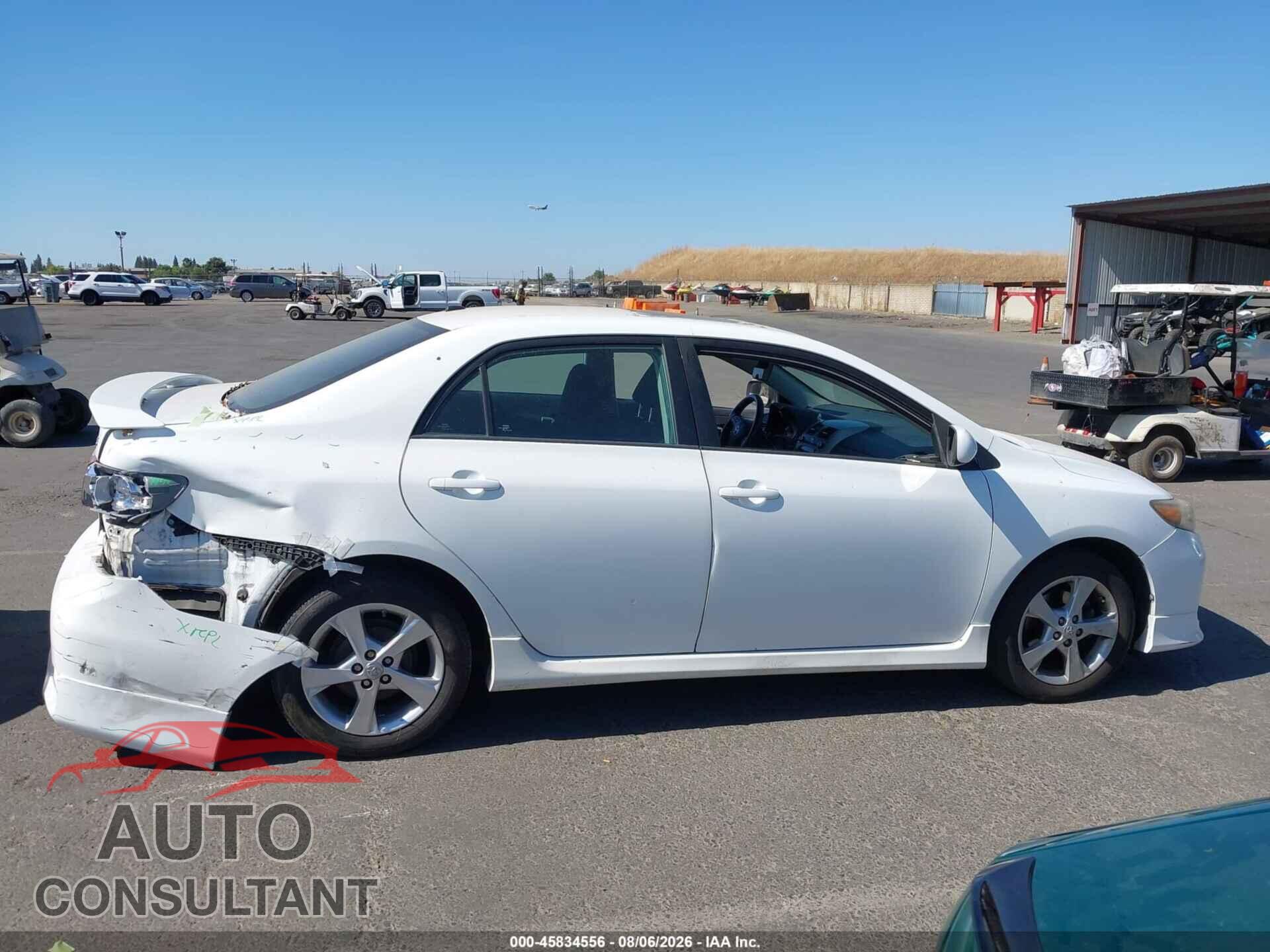 TOYOTA COROLLA 2011 - 2T1BU4EE7BC717304
