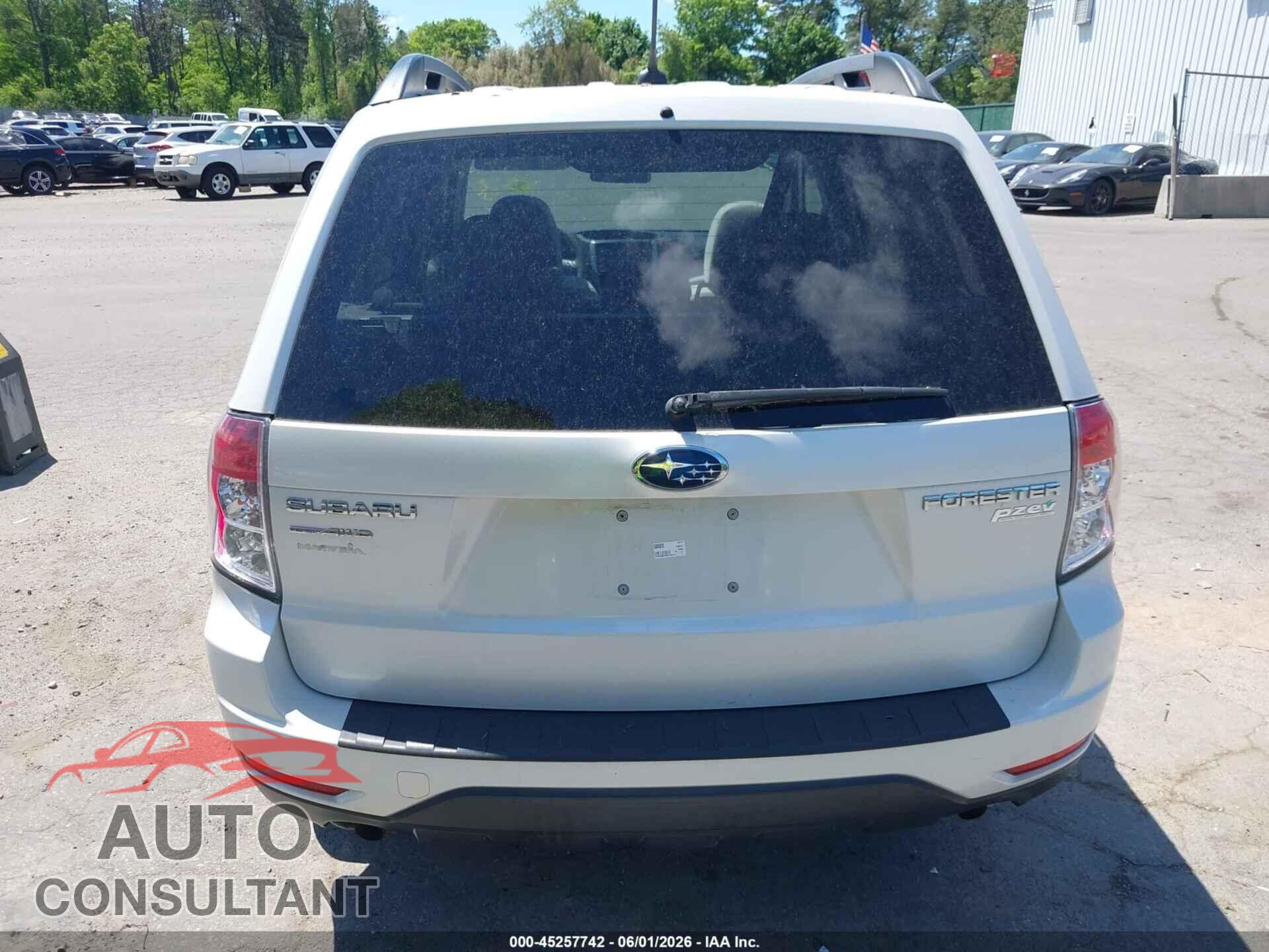 SUBARU FORESTER 2011 - JF2SHADC2BH745141