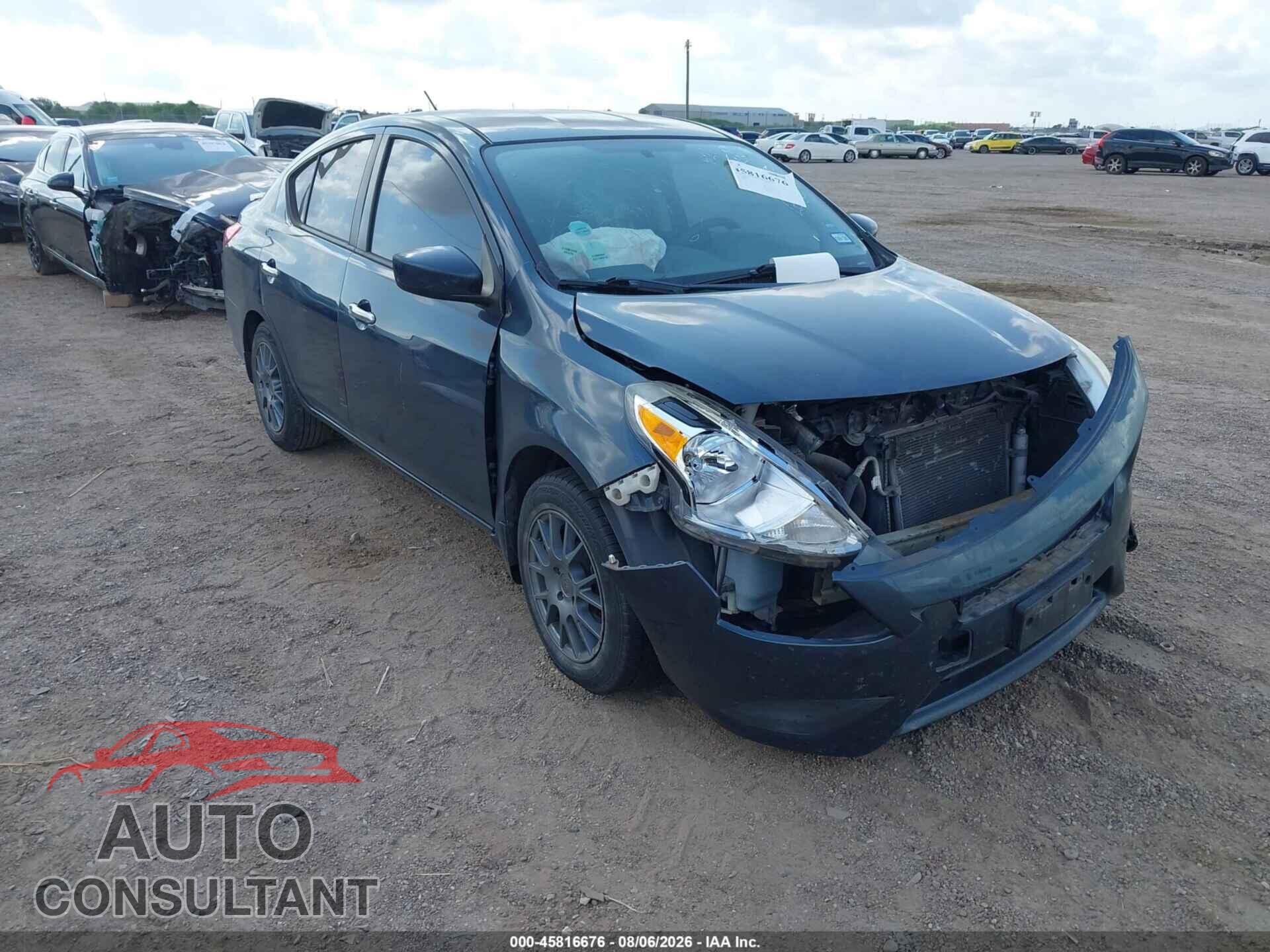 NISSAN VERSA 2017 - 3N1CN7AP3HL906731