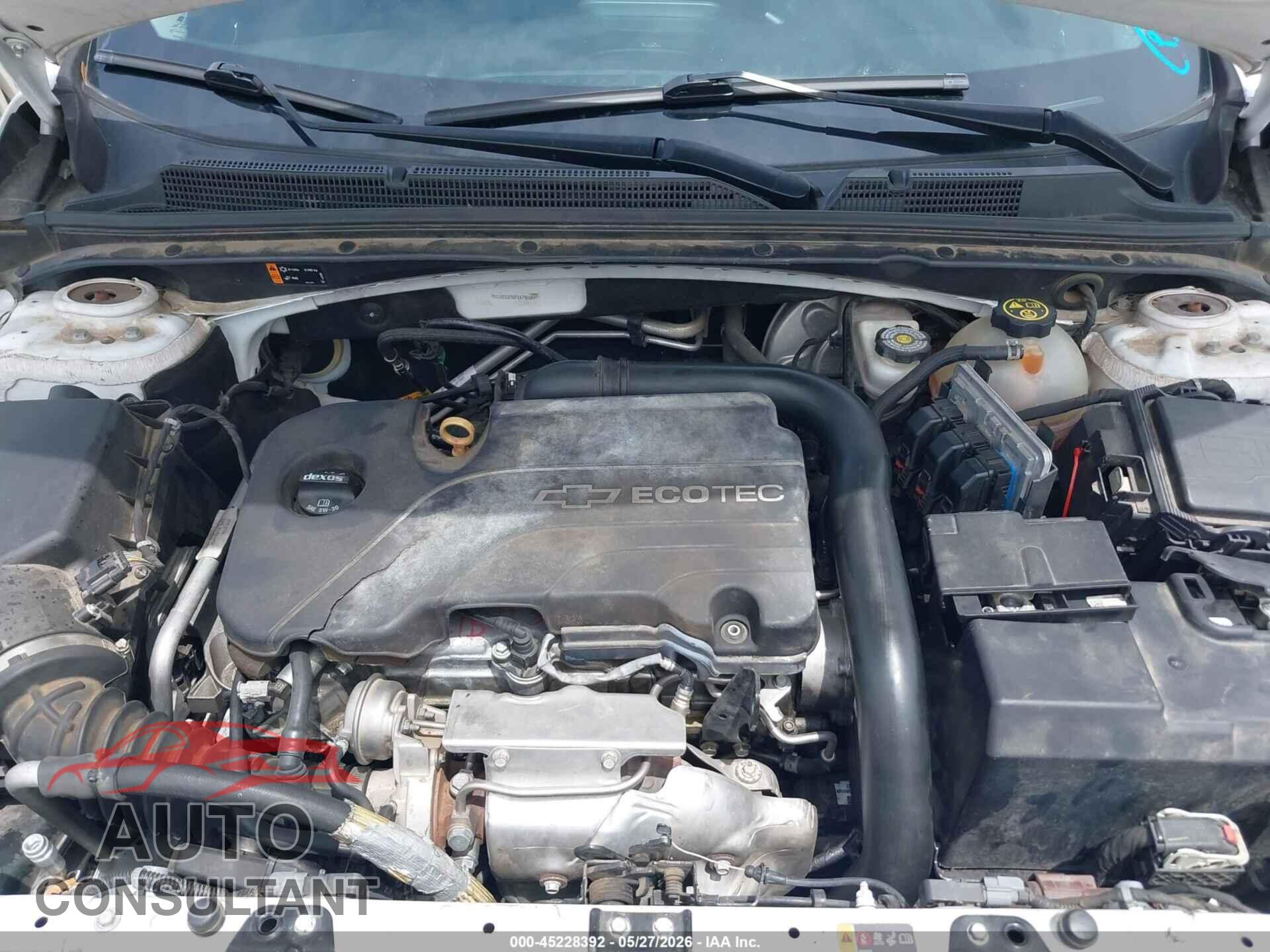 CHEVROLET MALIBU 2016 - 1G1ZE5ST9GF247935