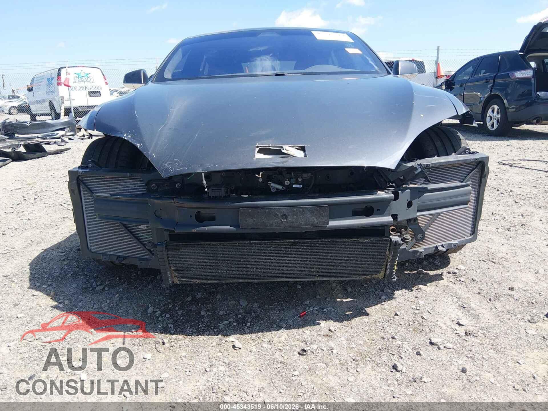 TESLA MODEL S 2017 - 5YJSA1E20HF224629