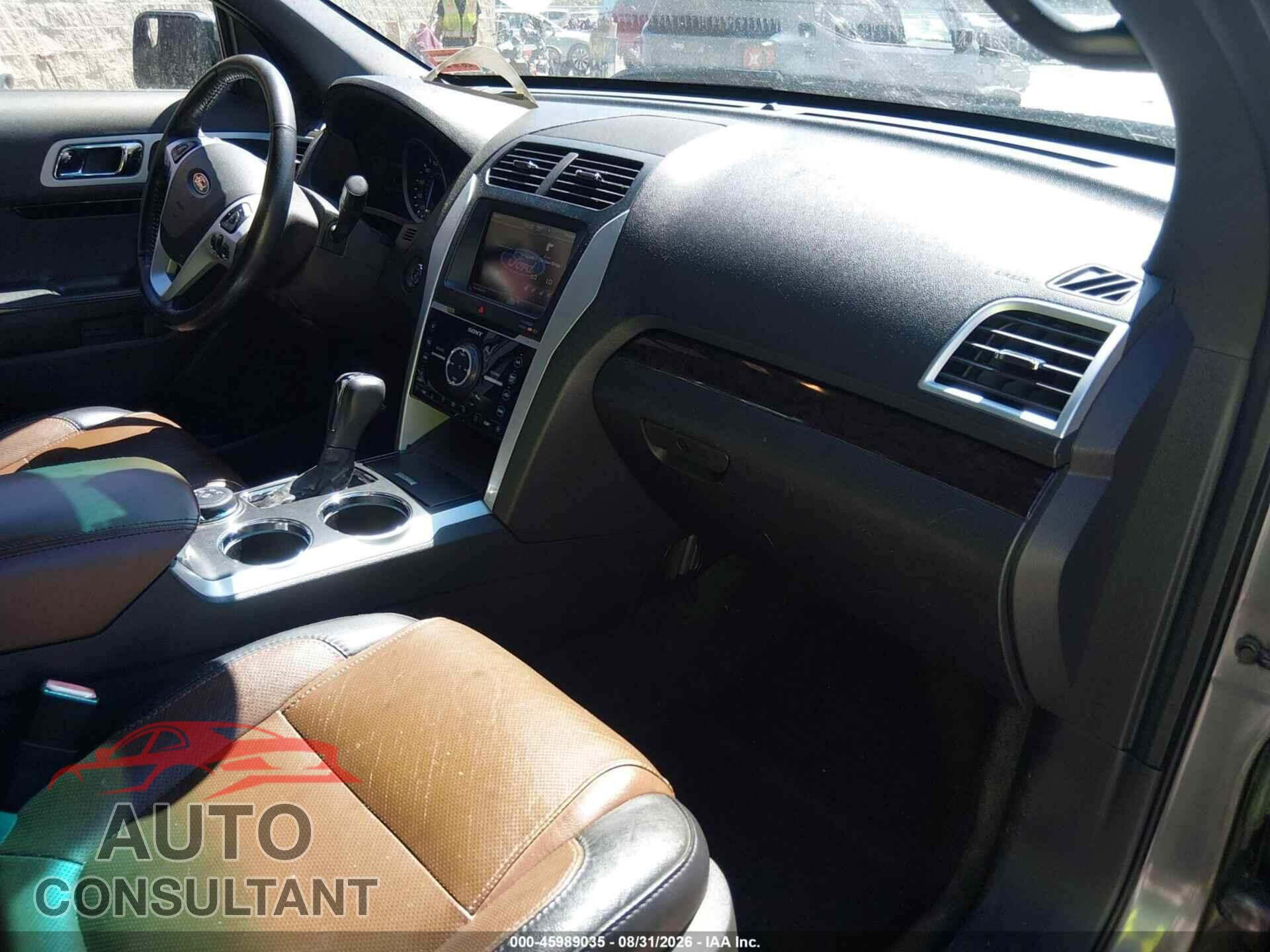 FORD EXPLORER 2012 - 1FMHK8F83CGA07055