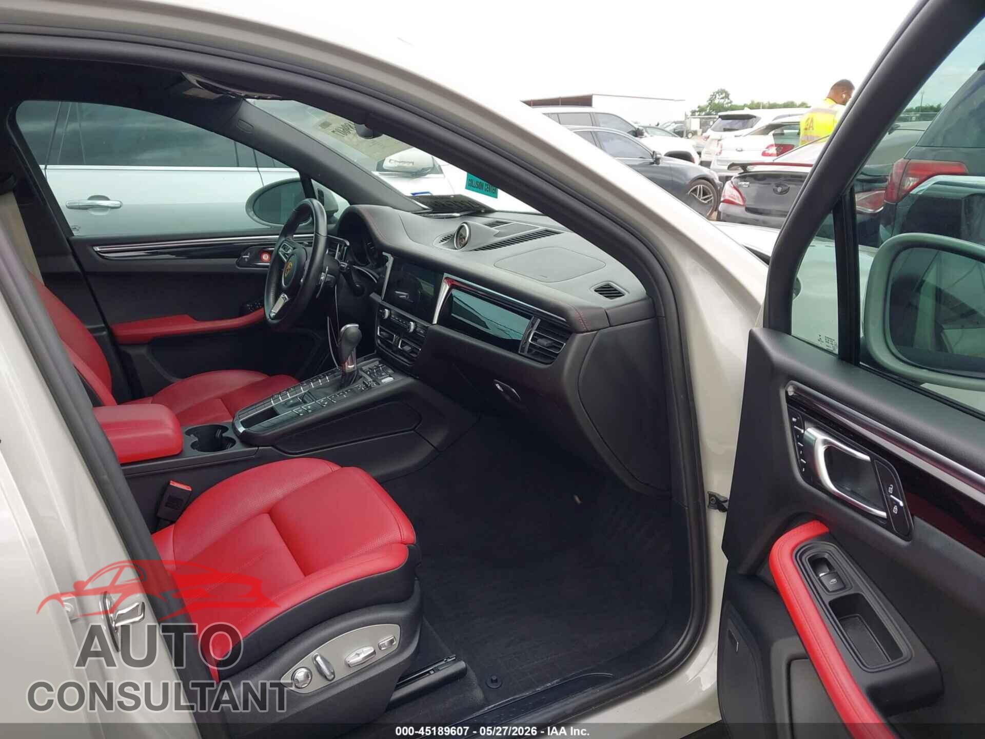 PORSCHE MACAN 2021 - WP1AA2A55MLB13064