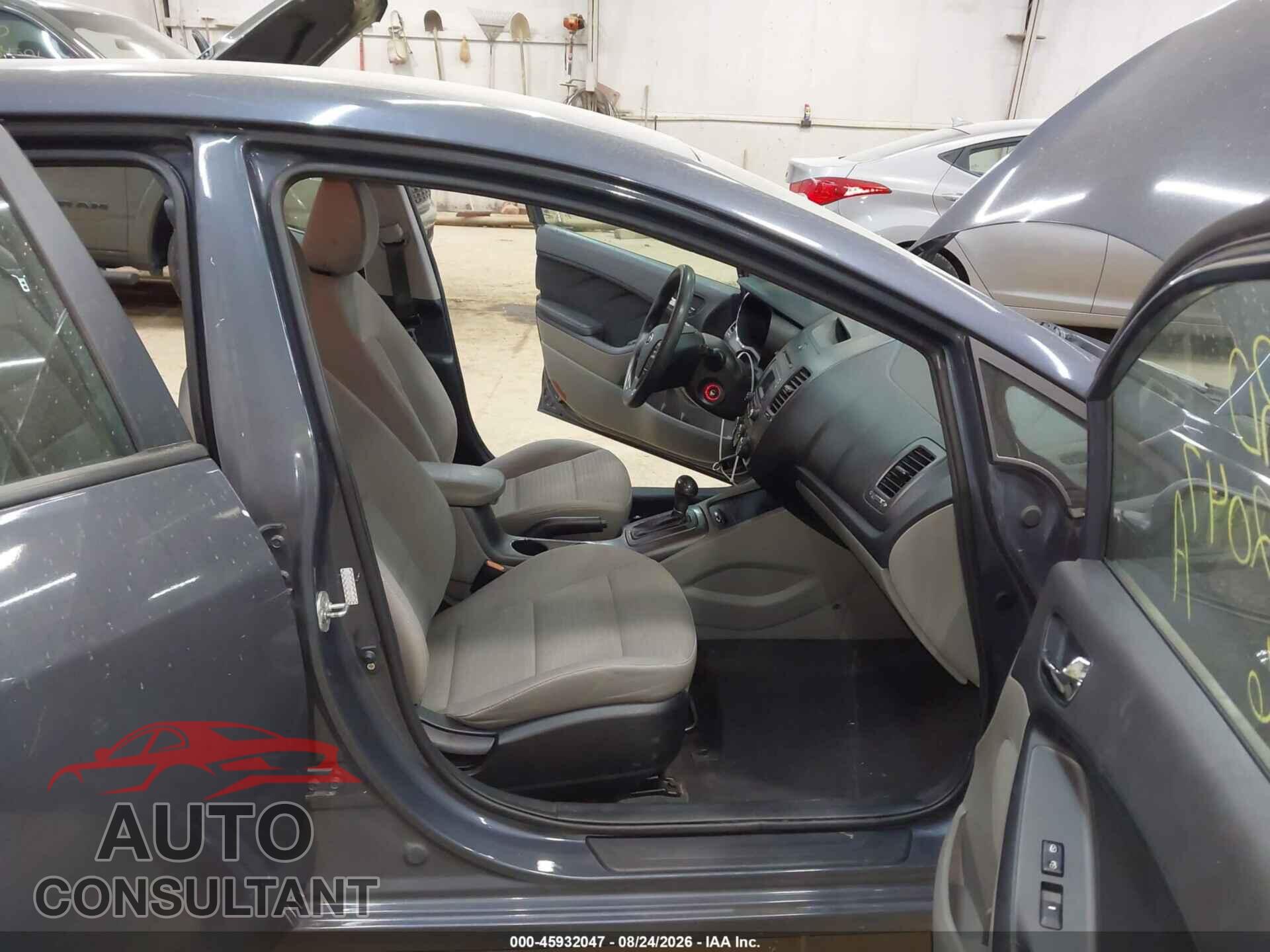 KIA FORTE 2016 - KNAFX4A66G5437687