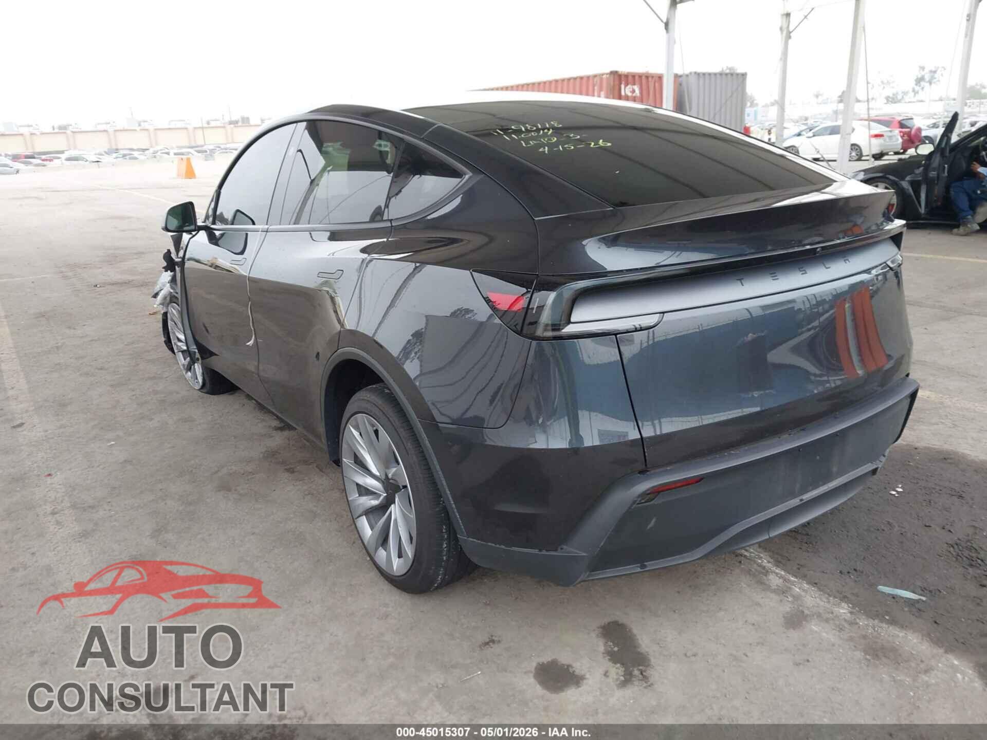 TESLA MODEL Y 2026 - 7SAYGDED3TF445438