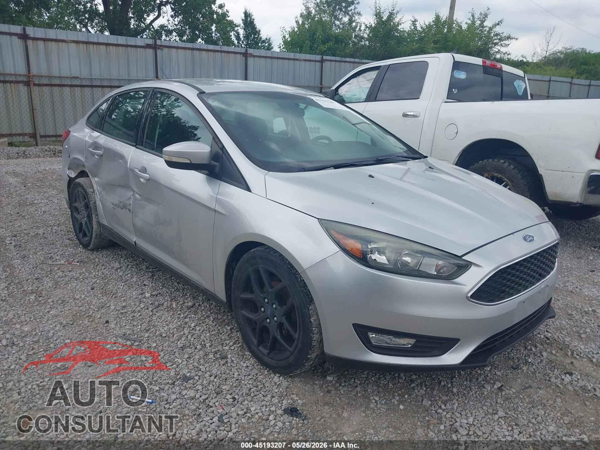 FORD FOCUS 2016 - 1FADP3F27GL318834