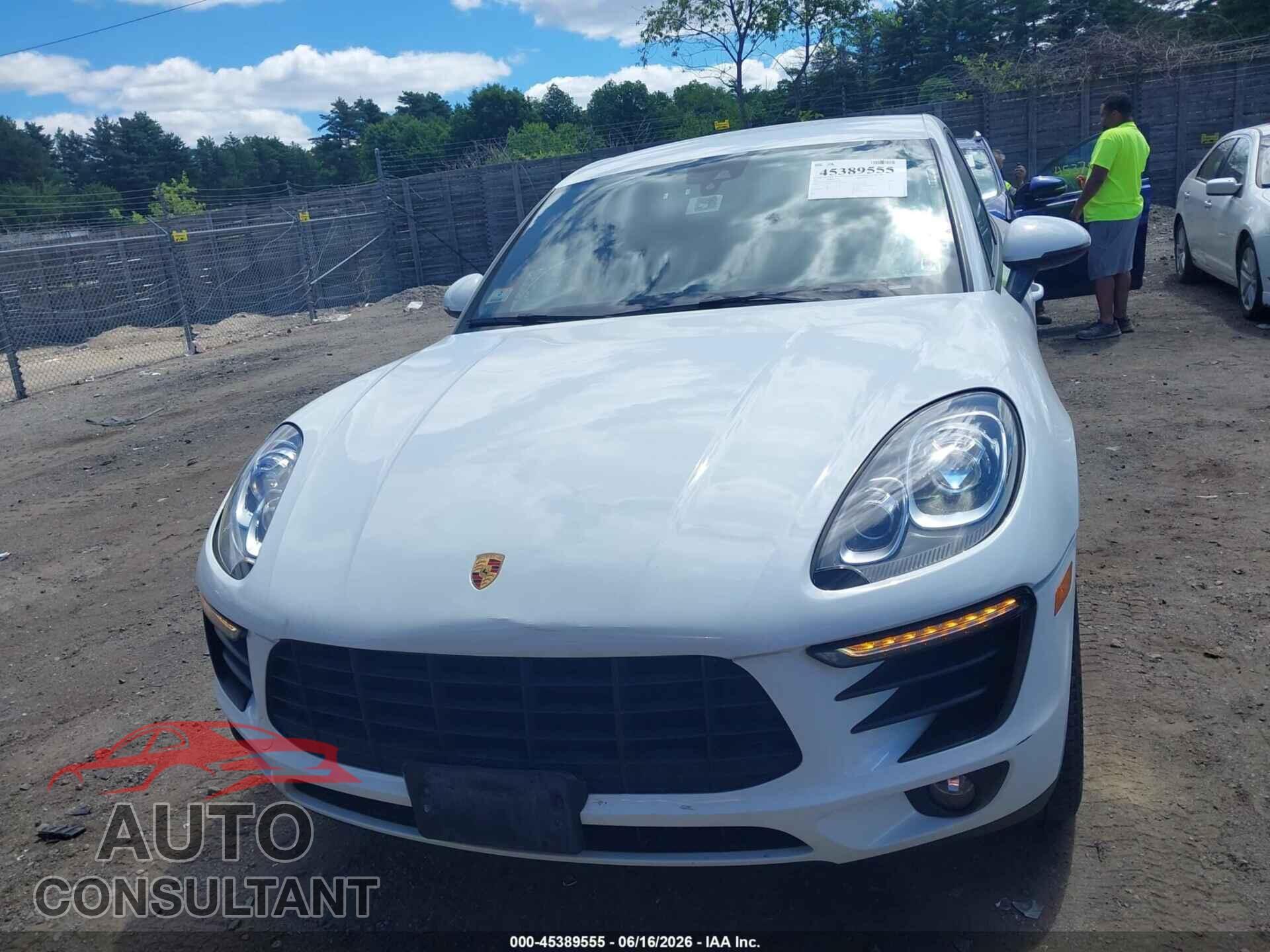 PORSCHE MACAN 2017 - WP1AA2A59HLB04020