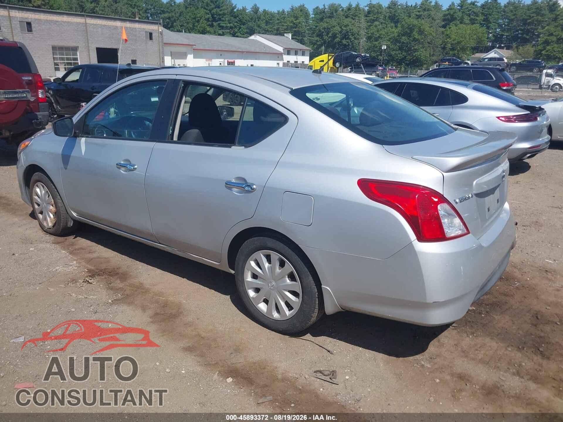 NISSAN VERSA 2017 - 3N1CN7AP3HL893074