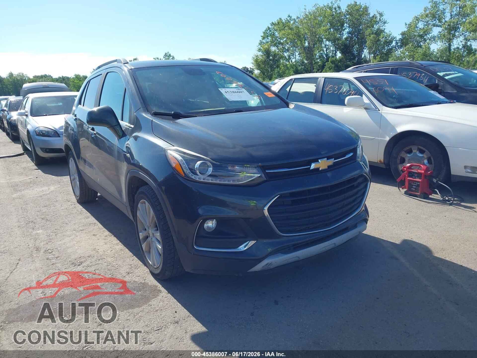 CHEVROLET TRAX 2017 - 3GNCJMSB2HL141464