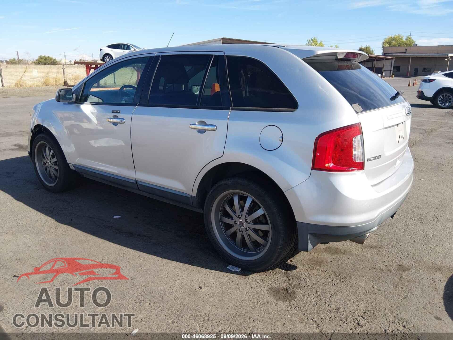 FORD EDGE 2011 - 2FMDK3JC0BBB08136