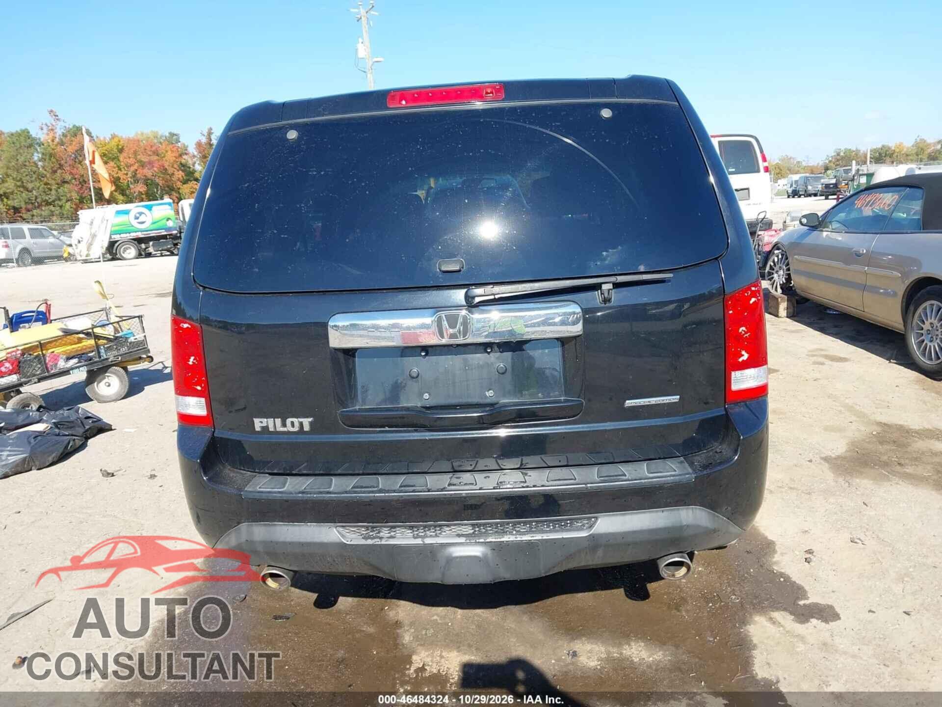 HONDA PILOT 2015 - 5FNYF3H38FB031606