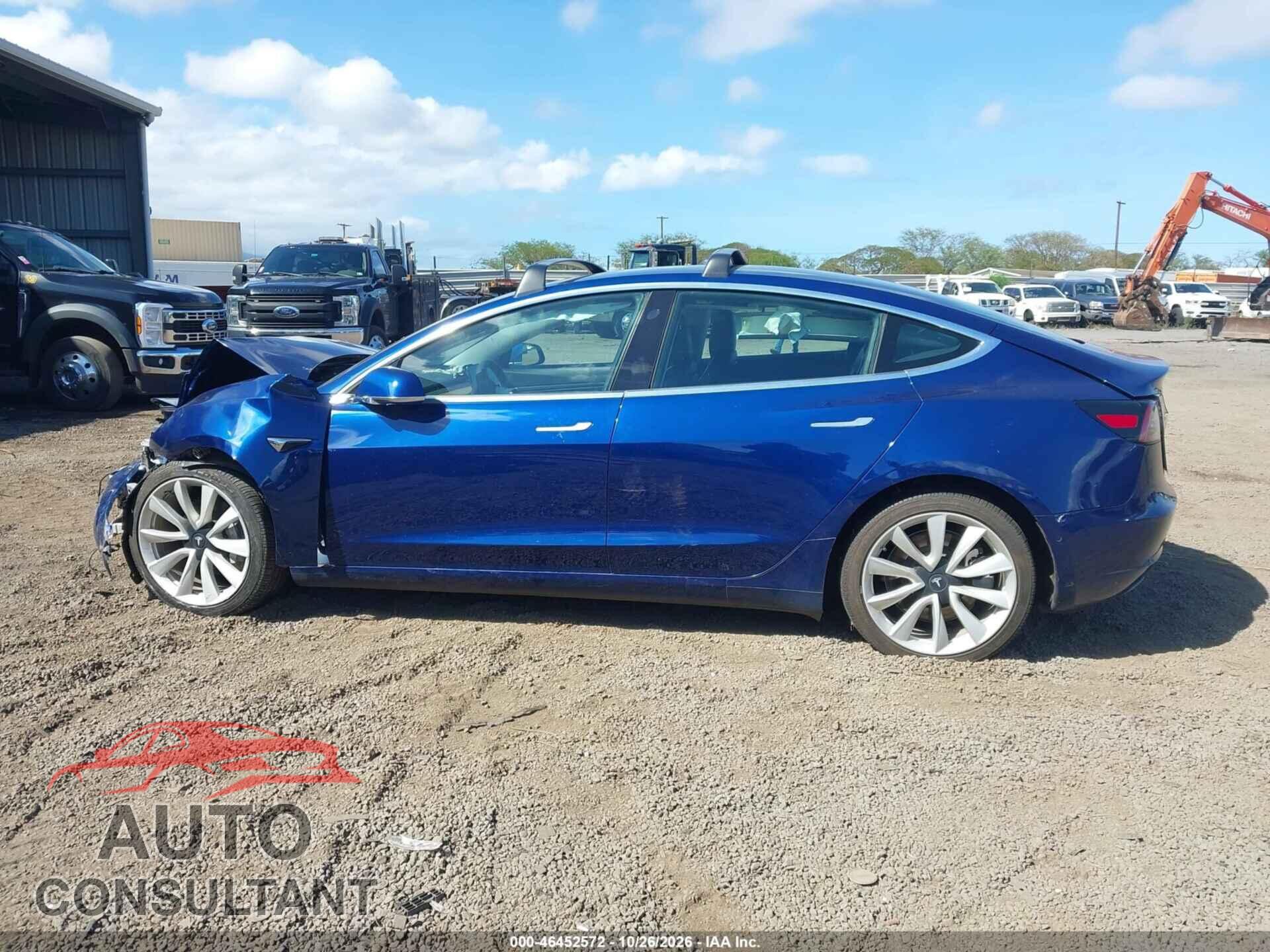 TESLA MODEL 3 2020 - 5YJ3E1ECXLF586851