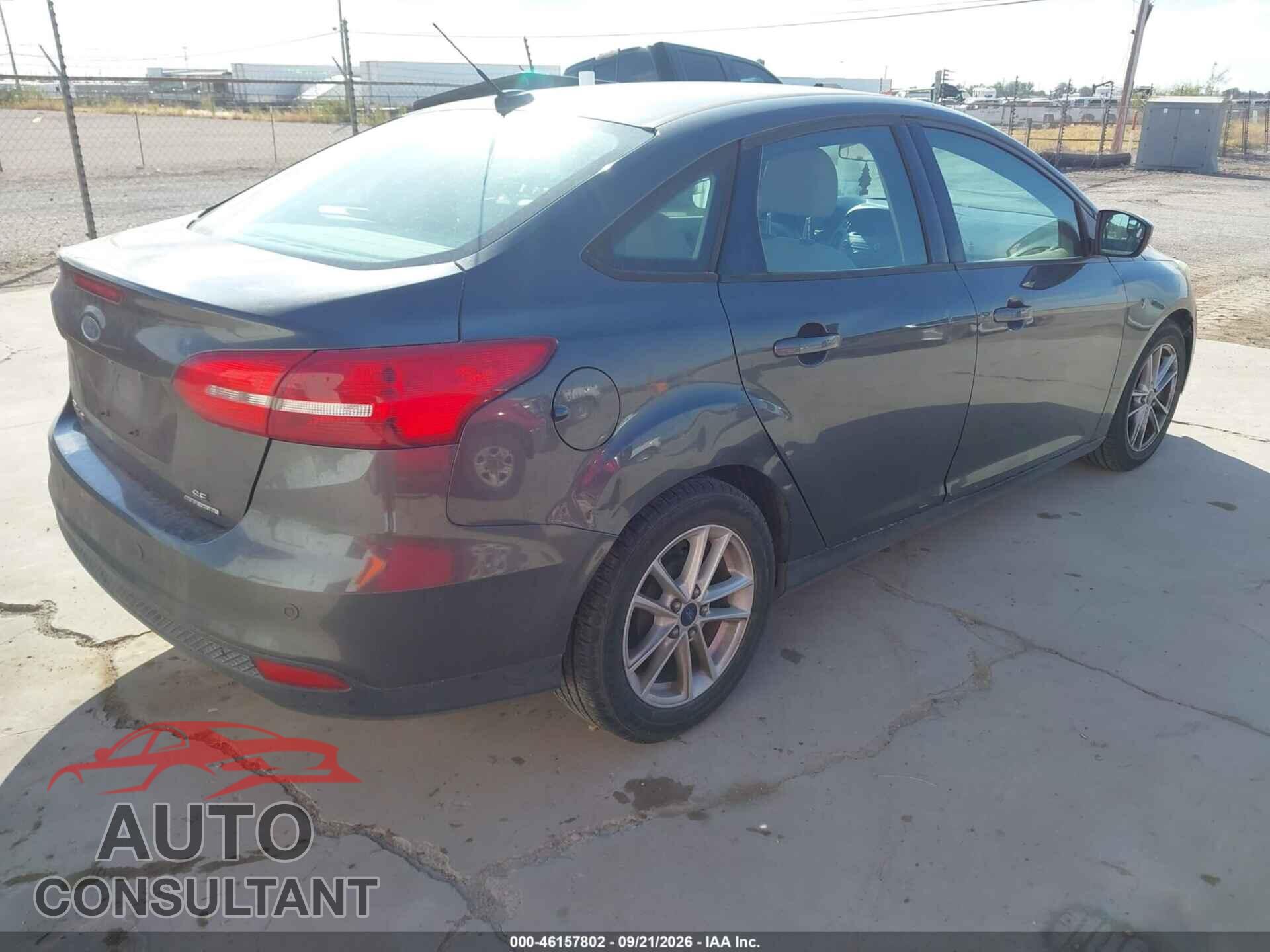 FORD FOCUS 2015 - 1FADP3F22FL293629