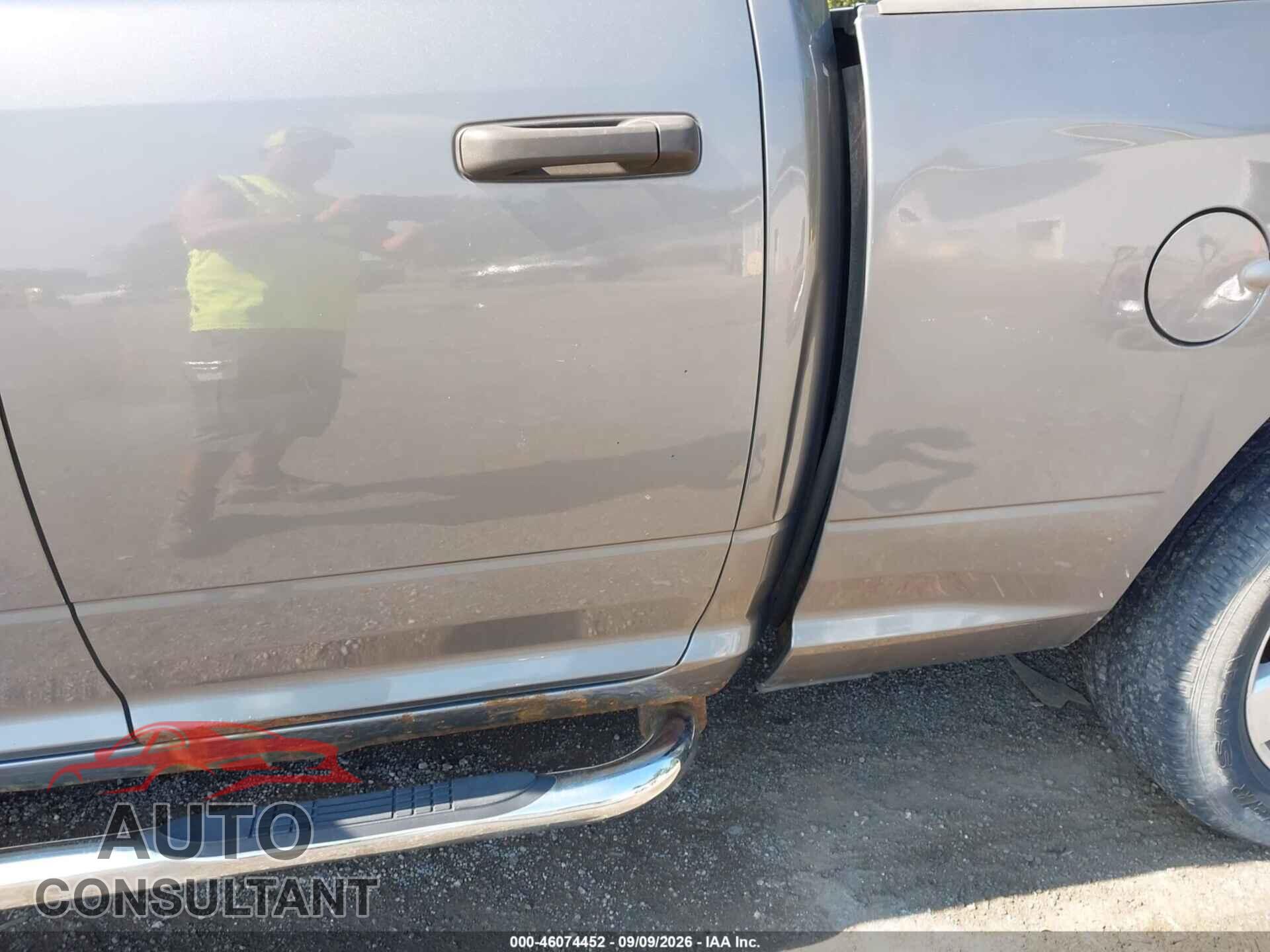 DODGE RAM 1500 2009 - 1D3HV18P79S757479