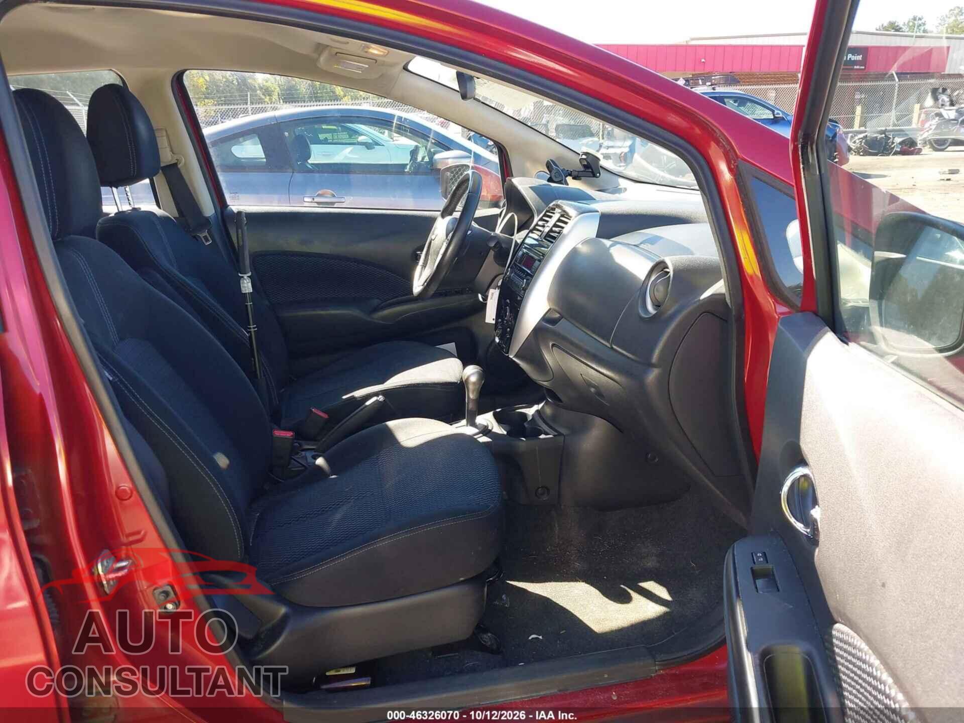 NISSAN VERSA NOTE 2015 - 3N1CE2CP4FL378534