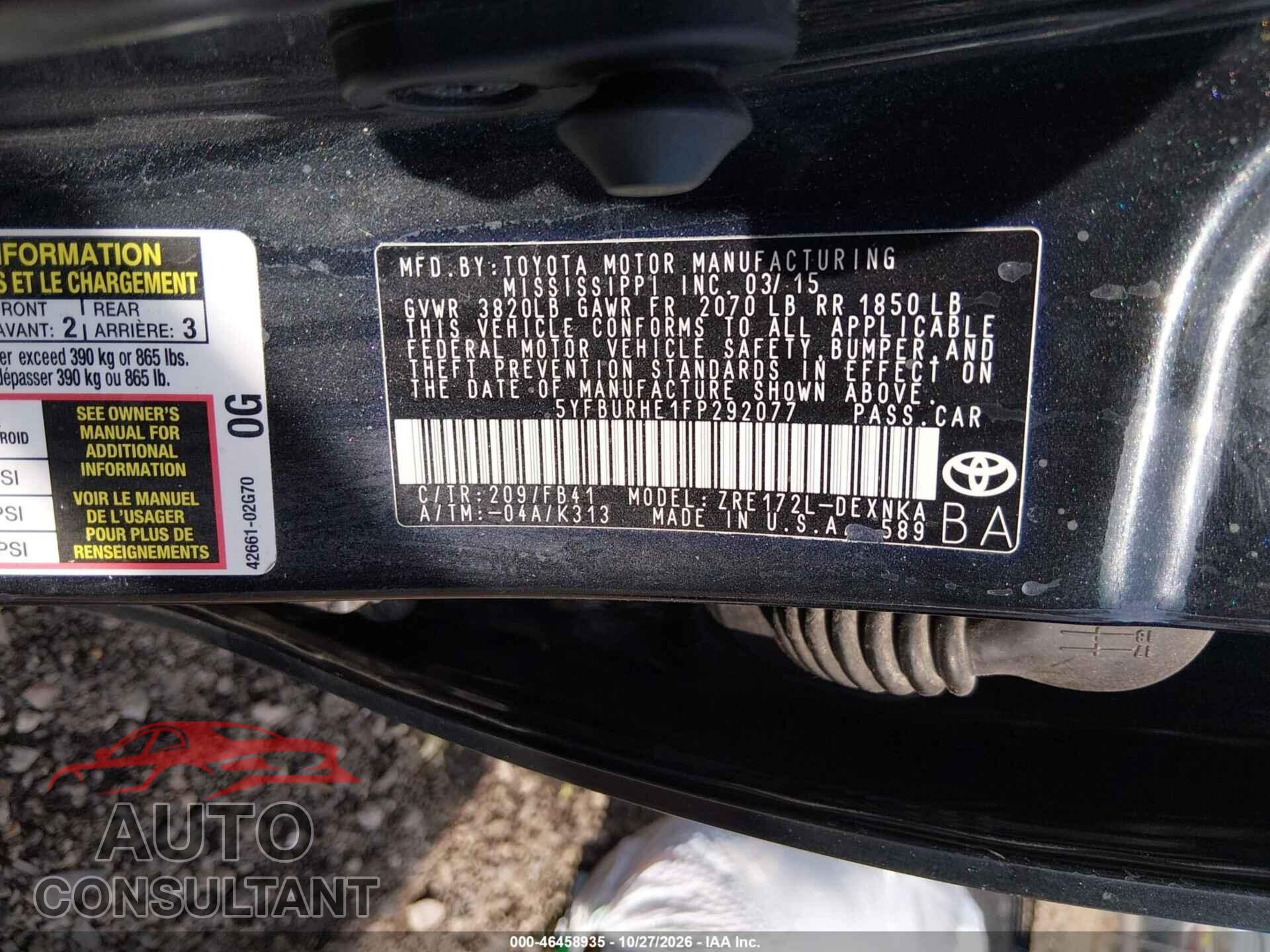 TOYOTA COROLLA 2015 - 5YFBURHE1FP292077