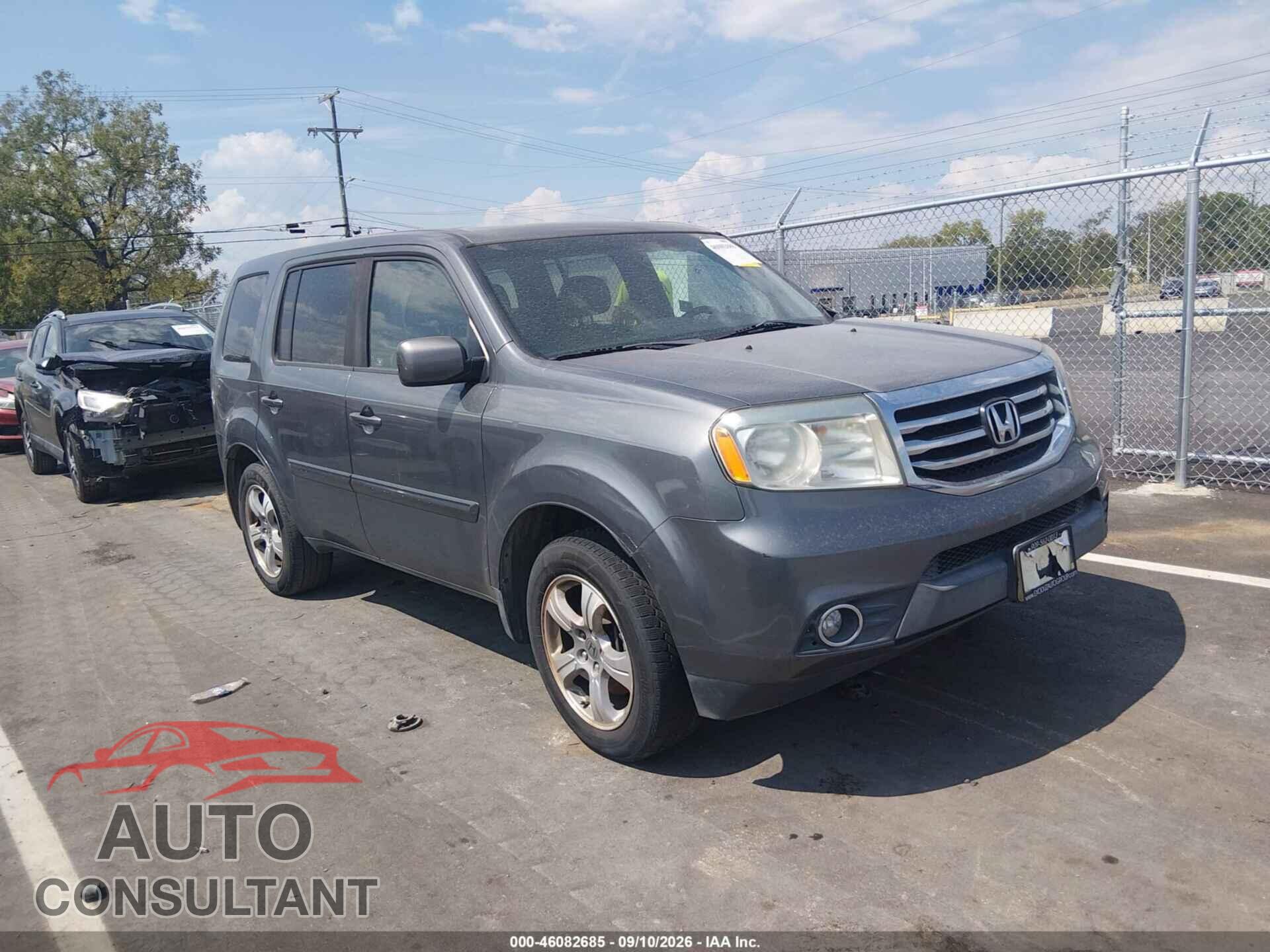 HONDA PILOT 2012 - 5FNYF3H54CB010037