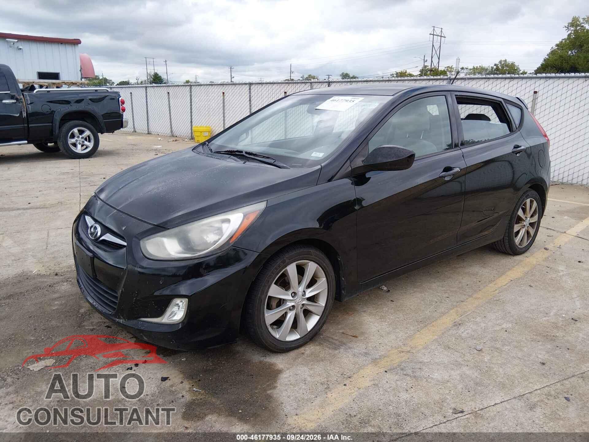 HYUNDAI ACCENT 2012 - KMHCU5AE2CU022857