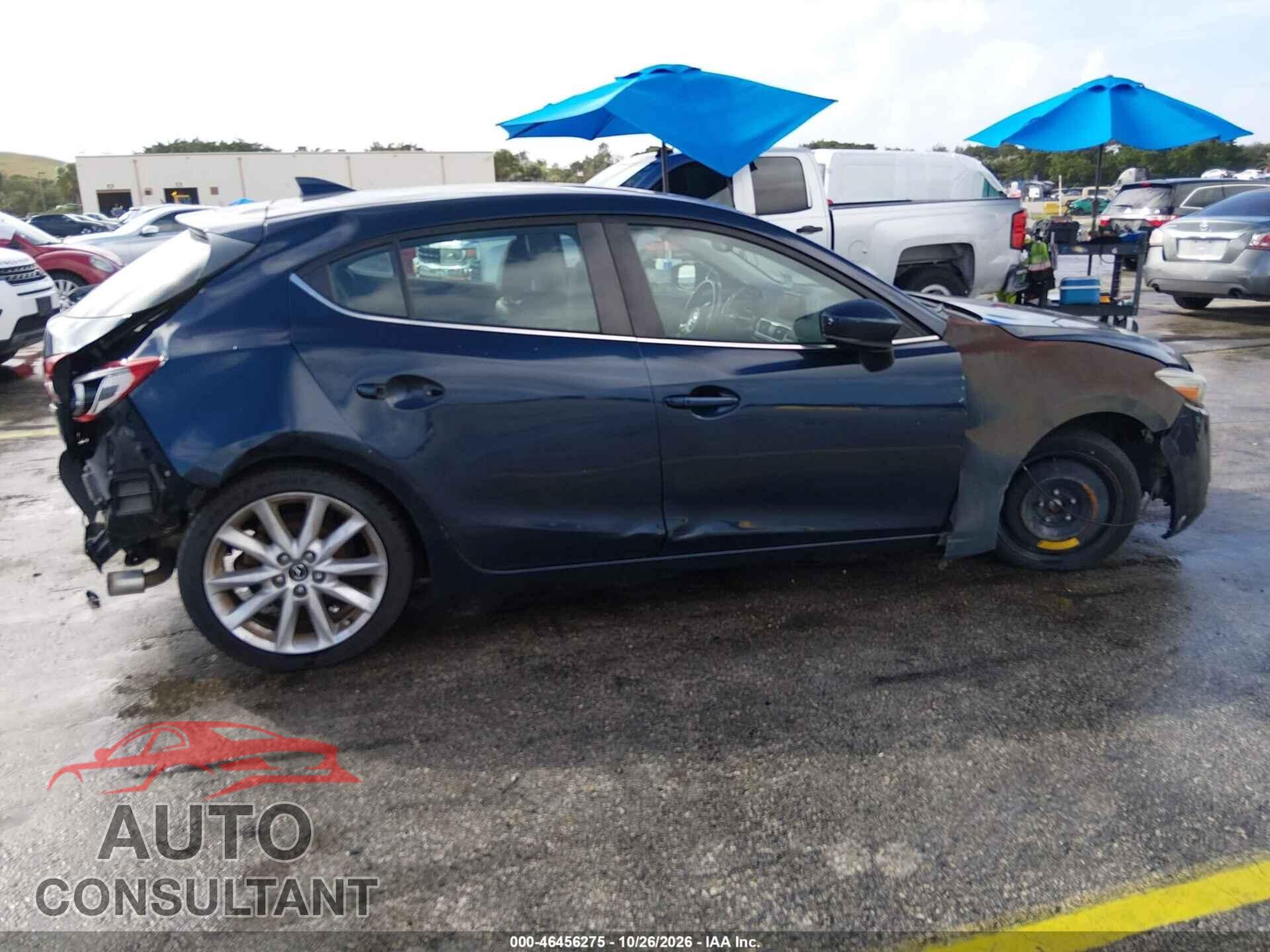 MAZDA MAZDA3 2017 - 3MZBN1M34HM128767