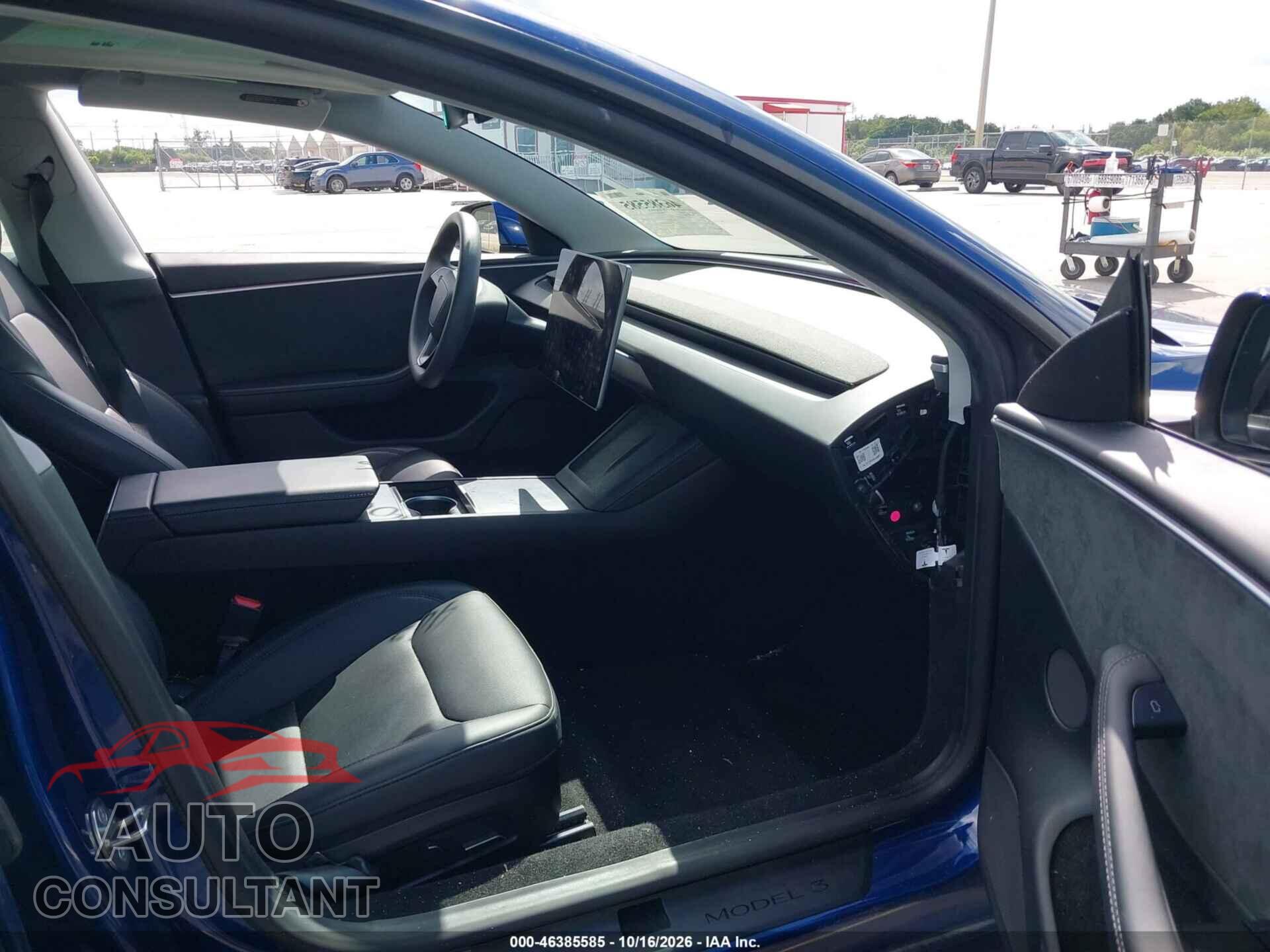 TESLA MODEL 3 2024 - 5YJ3E1EB3RF844417
