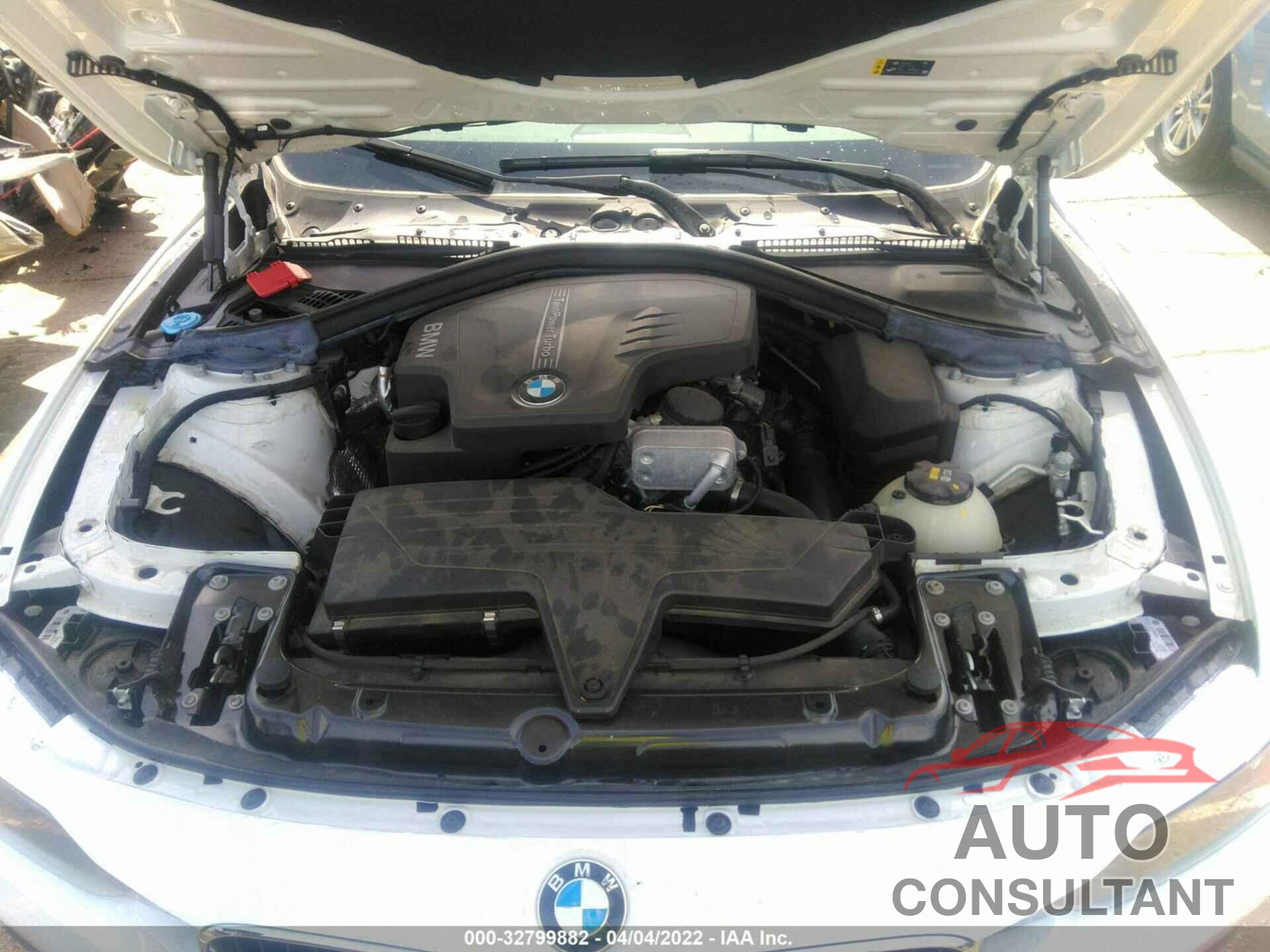 BMW 3 SERIES 2017 - WBA8E5G37HNU44408