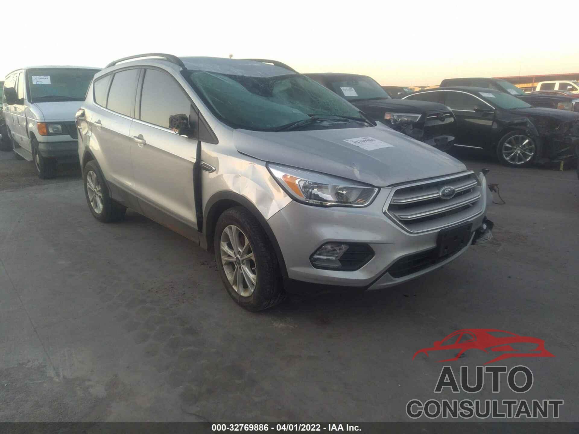 FORD ESCAPE 2018 - 1FMCU0GD6JUD43699