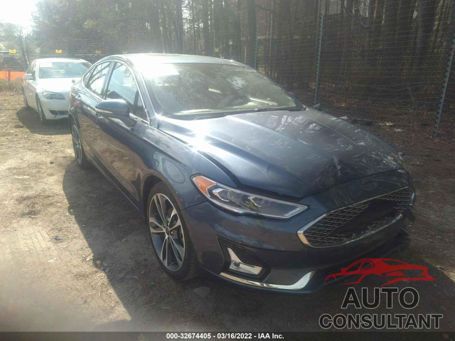 FORD FUSION 2019 - 3FA6P0D9XKR123876